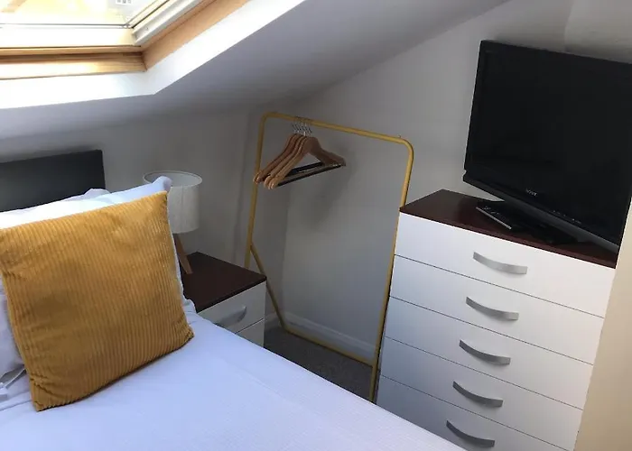 The Apple House Πανσιόν 4*