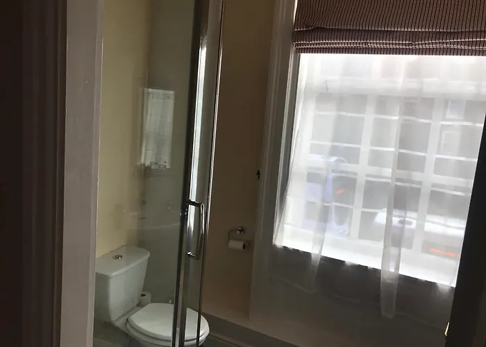 The Apple House Πανσιόν 4*