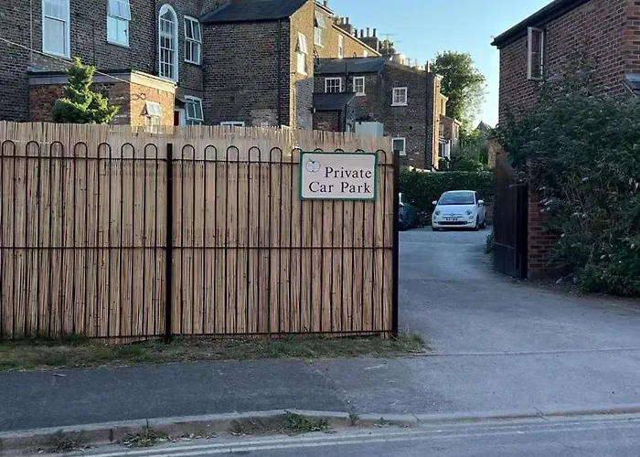 The Apple House 4* Γιορκ